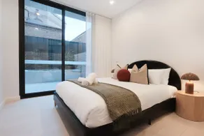 'Arch' 2 Bedroom Apt in the heart of Burwood, near everything - Image 4