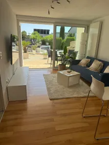 Vacation rental with a patio - Image 3
