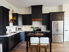 The Church Suite on Elm- Stunning Church Apartment - Image 3