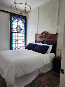 The Church Suite on Elm- Stunning Church Apartment - Image 2