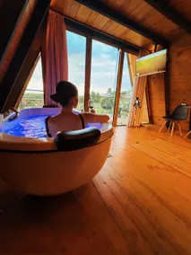 Exclusive Cabin with Jacuzzi and Gourmet Space - Image 5
