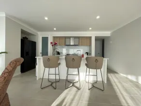 Luxe-Home ModernSpaciousTreeLined Blvd@RobbinsLane - Image 3