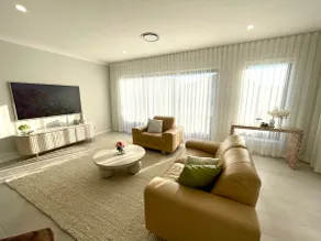 Luxe-Home ModernSpaciousTreeLined Blvd@RobbinsLane - Image 2