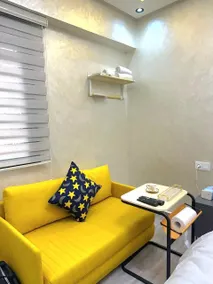 Beachfront studio - free pool access & availability - Image 3