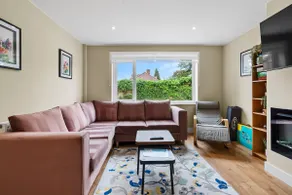 Large House Near Racecourse, City & Uni - Image 3