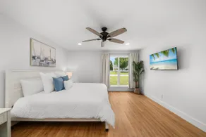 Salt Water POOL, GAME room, KING BED &PET friendly - Image 5