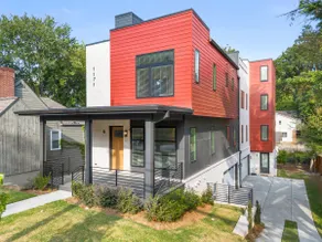 NEW Listing Luxury 4BR West Midtown + Rooftop - Image 2