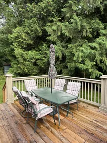 Cultus Lake Hide-A-Way - Image 5