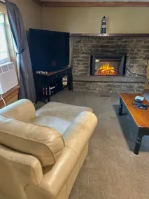 Hocking cottage in the woods - Image 3