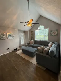 Beautiful 2BR/2BA in Heart of Greenville - Image 2