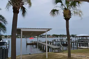 Lagoon Landing Waterfront Home - Image 4