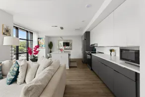 Ultra Cozy King Bed Suite - Image 3