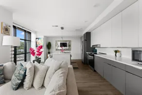 Ultra Cozy King Bed Suite - Image 2