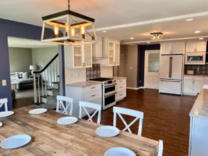 Spacious Oasis near quiet beach! - Image 3