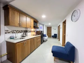 Florelba Apartment • two blocks from the park - Image 4