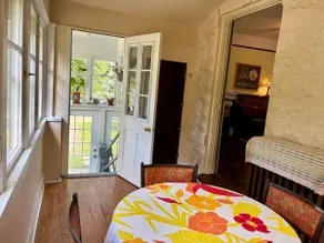 Cozy & Cute Summer Cottage - Image 4