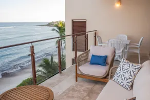 Beachfront 3BR Apartment in Akumal | Sea Views U7 - Image 5