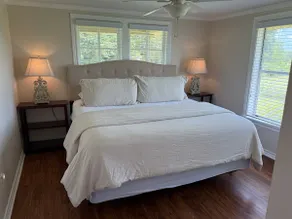 Cozy Country Cottage - Image 3