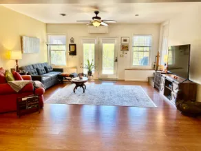 Charming Homestead - 1.2 miles from town of Floyd - Image 5
