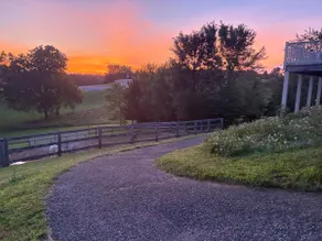 Charming Homestead - 1.2 miles from town of Floyd - Image 2