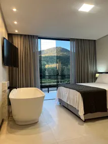 Suites at the foot of Morro - cabin, hotel and inn B - Image 2