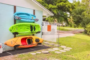 Top Location | 8PPL | Waterfront | Htd Pool | Kayaks | BBQ - Image 3