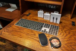 Apple 5K Monitor | Nomad Welcome | 62㎡ | Free P - Image 5