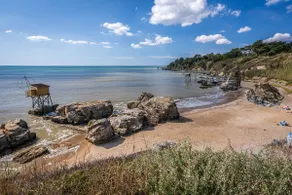 House for 6 people • 2 bedrooms • Terrace • 3 min to the beach - Image 5