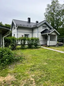 A peaceful and cozy house. - Image 2