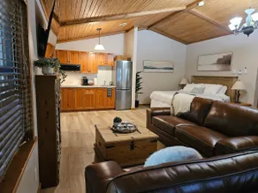 Nature Chalet - 4b - Image 4