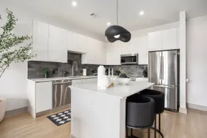The first choice-vacation rental/ Free Parking - Image 4