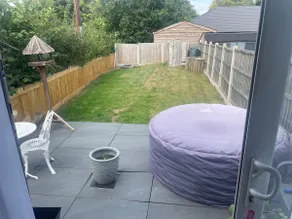 Outstanding two bed property - Image 4