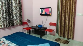 Comfy Retreat | Tranquil stay - Image 4