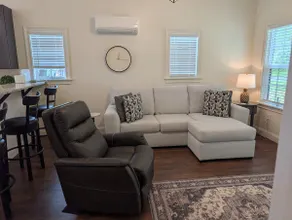 The Hawthorne Place - Image 2