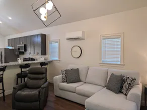 The Hawthorne Place - Image 5