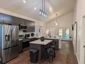 The Hawthorne Place - Image 3