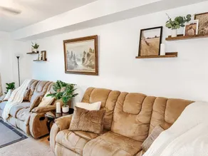 Rustic Retreat by Innisfil Beach - Image 2