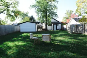 Renovated & Perfect for Dogs Fully Fenced Backyard - Image 3