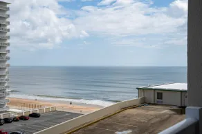 8th-Floor Beachfront Beauty - Image 3