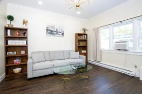 Downtown Wooster 3bd, 5ppl First Floor Apt. - Image 3