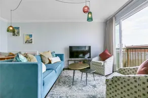 Designer Sea View Flat | Inside Hilton Brighton - Image 5