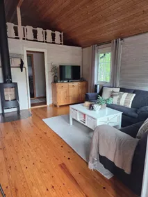 Cottage with idyllic location - Image 4