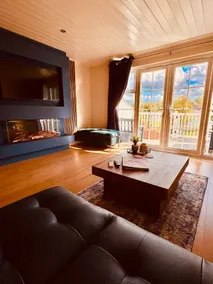 Barneys Retreat - Lakeside Getaway - Image 3