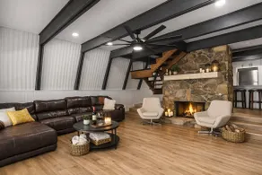 Massive House! Canal, Pet Friendly, 5BR/8 Beds - Image 3
