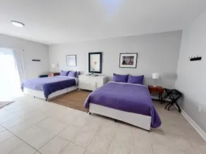 The Carriage House - Image 3