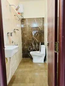 The bloom suite - Image 5