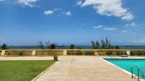 Sky Living- Kgn-City Life w Ocean Views - Image 4