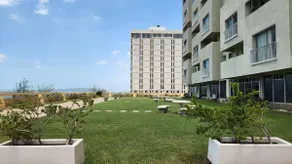 Sky Living- Kgn-City Life w Ocean Views - Image 3