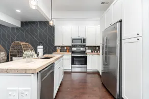 Downtown 4BR | Stadiums + Game Room + Fire Pit - Image 3