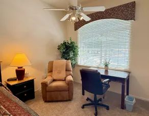 Cozy Green Valley Studio - Image 3